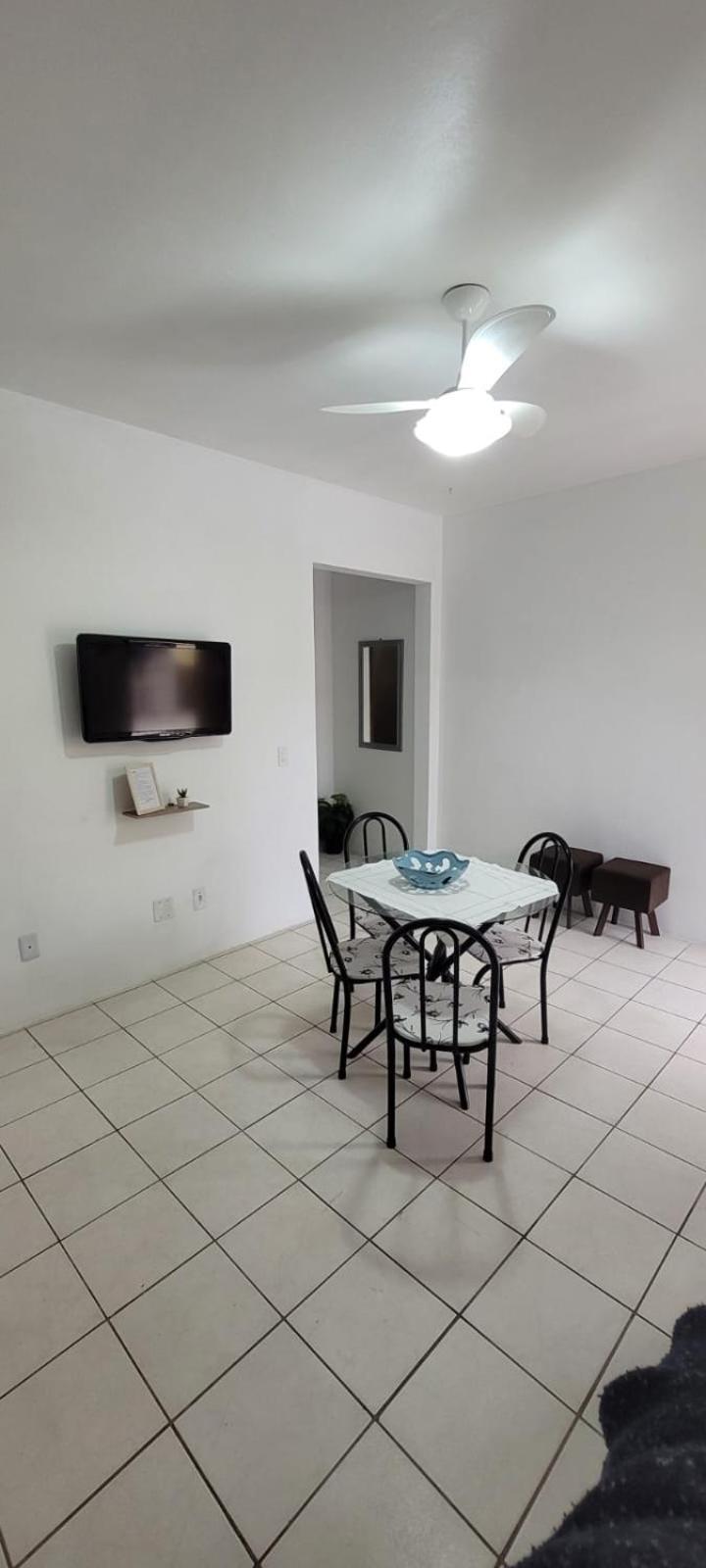Apto 02 Centrinho Ingleses Apartment *